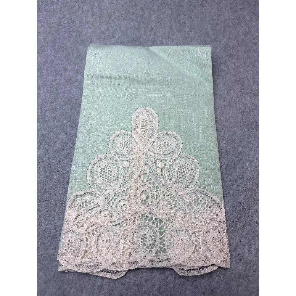 Light Green Finger Towel Intricate Lace Trim Floral Design 19